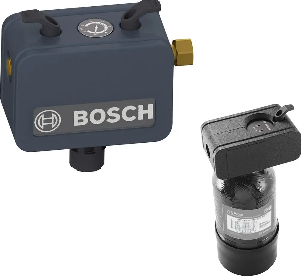 Wasseraufbereitungsanlage mit zwei Anschlüssen und manuellem Füllmechanismus, gekennzeichnet mit dem Logo von Bosch.
